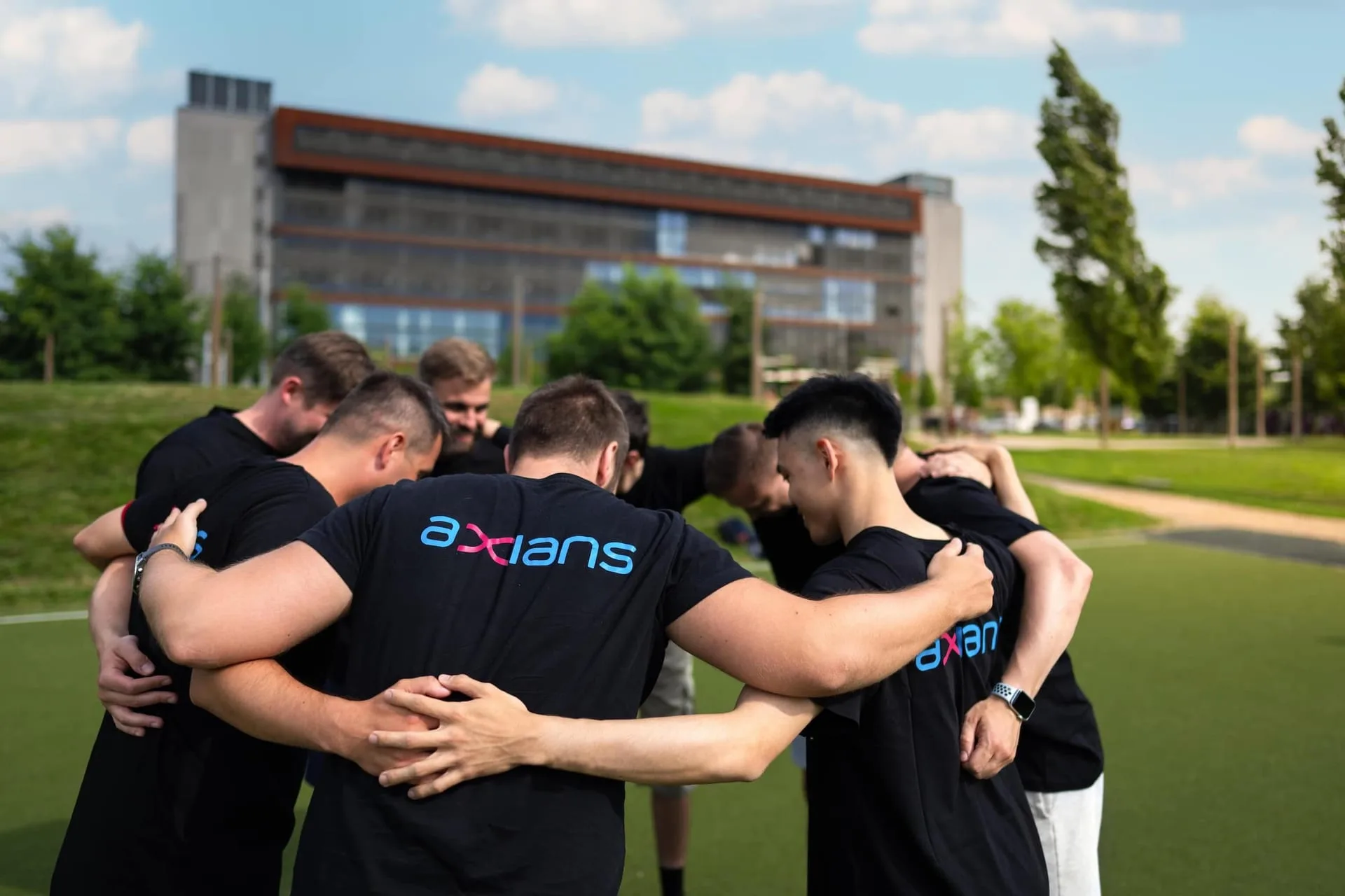 Axians, foto 1