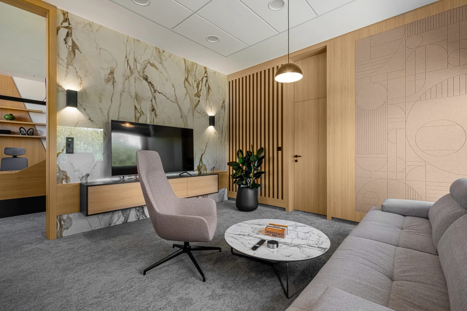 Interiéry pro designérské studio TOKA — Kanceláře EVT Stavby ve Svitavách, foto 20