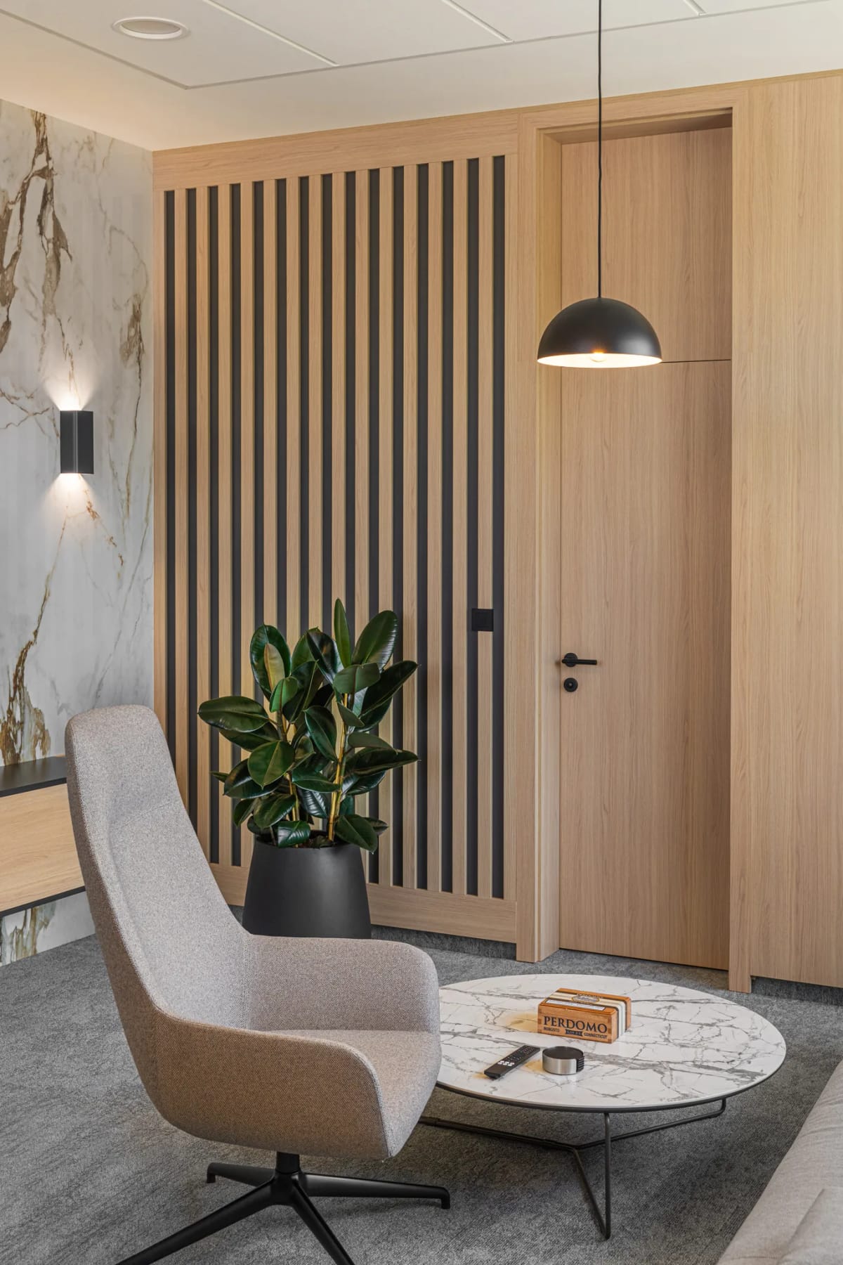 Interiéry pro designérské studio TOKA — Kanceláře EVT Stavby ve Svitavách, foto 19
