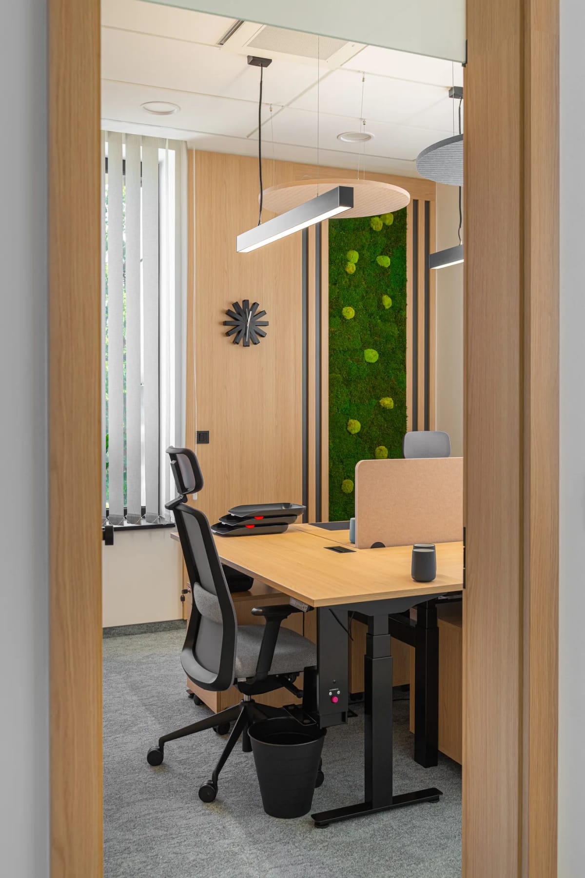 Interiéry pro designérské studio TOKA — Kanceláře EVT Stavby ve Svitavách, foto 13