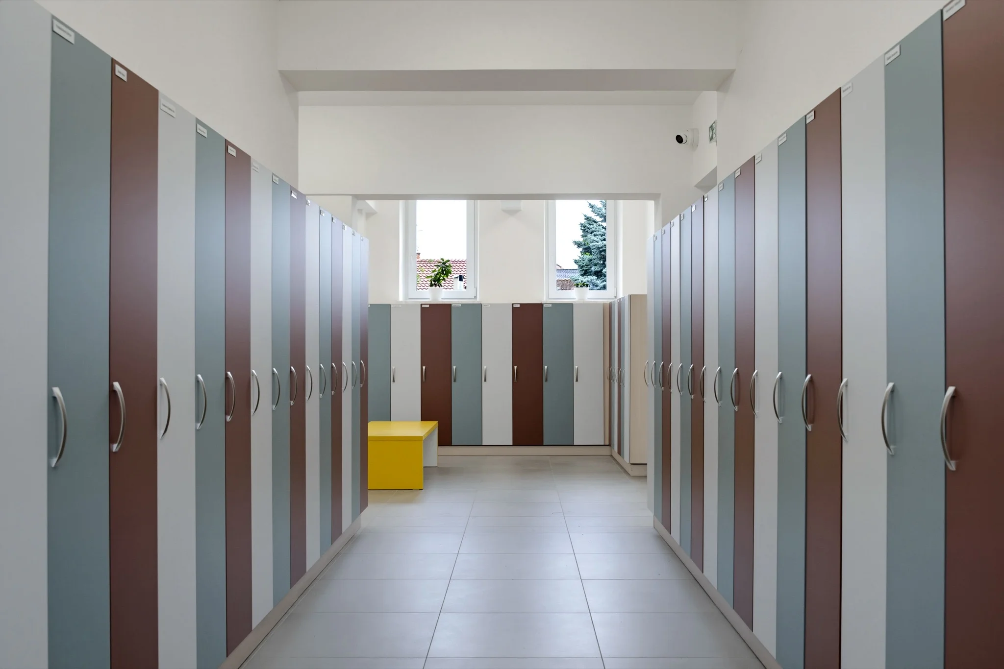 Reference staveb pro projekční kancelář FRAZPET — Nástavba a přístavba ZŠ a MŠ Moutnice, photo 2