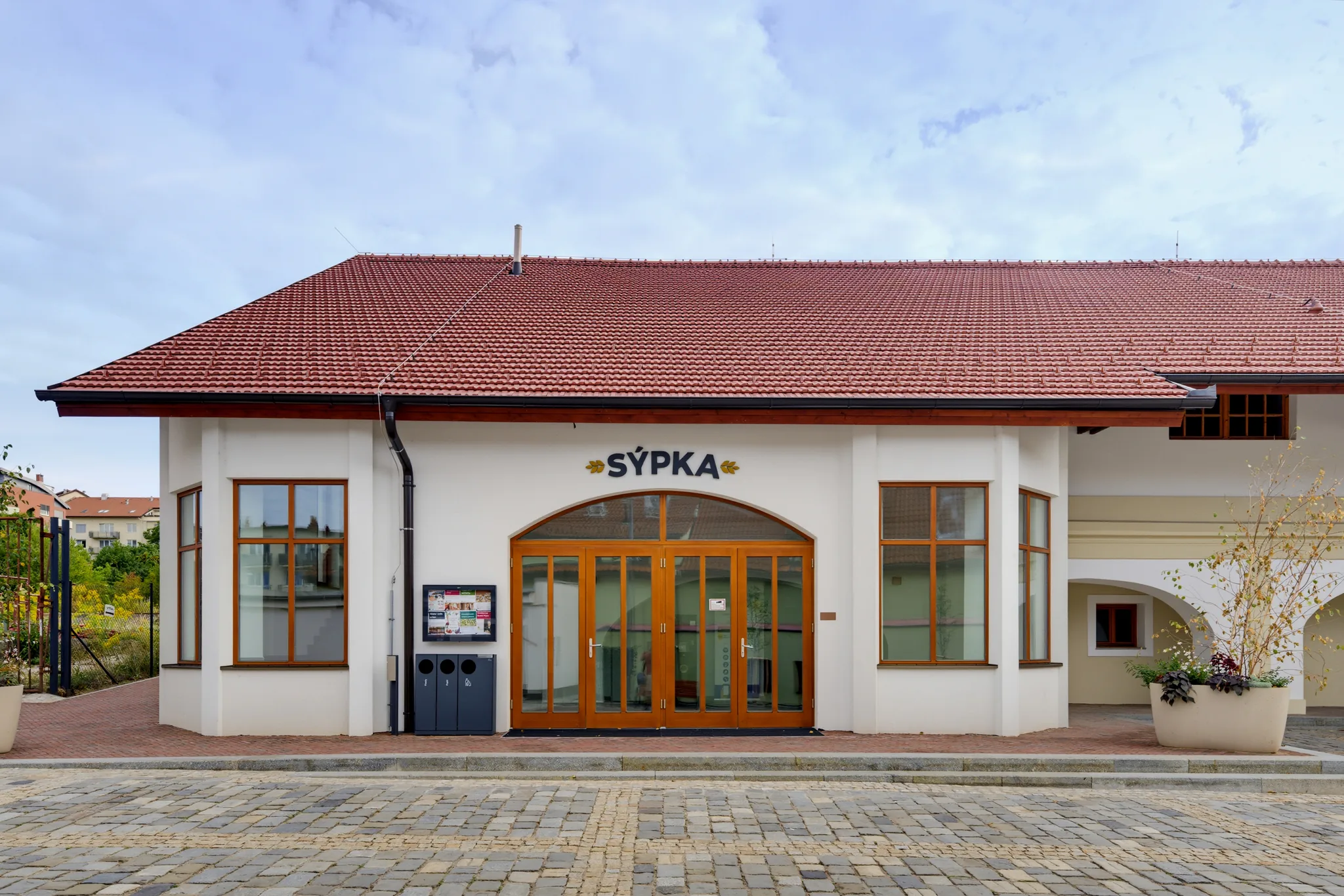 Reference staveb pro projekční kancelář FRAZPET — Společenské centrum Sýpka, Brno-Medlánky, photo 2