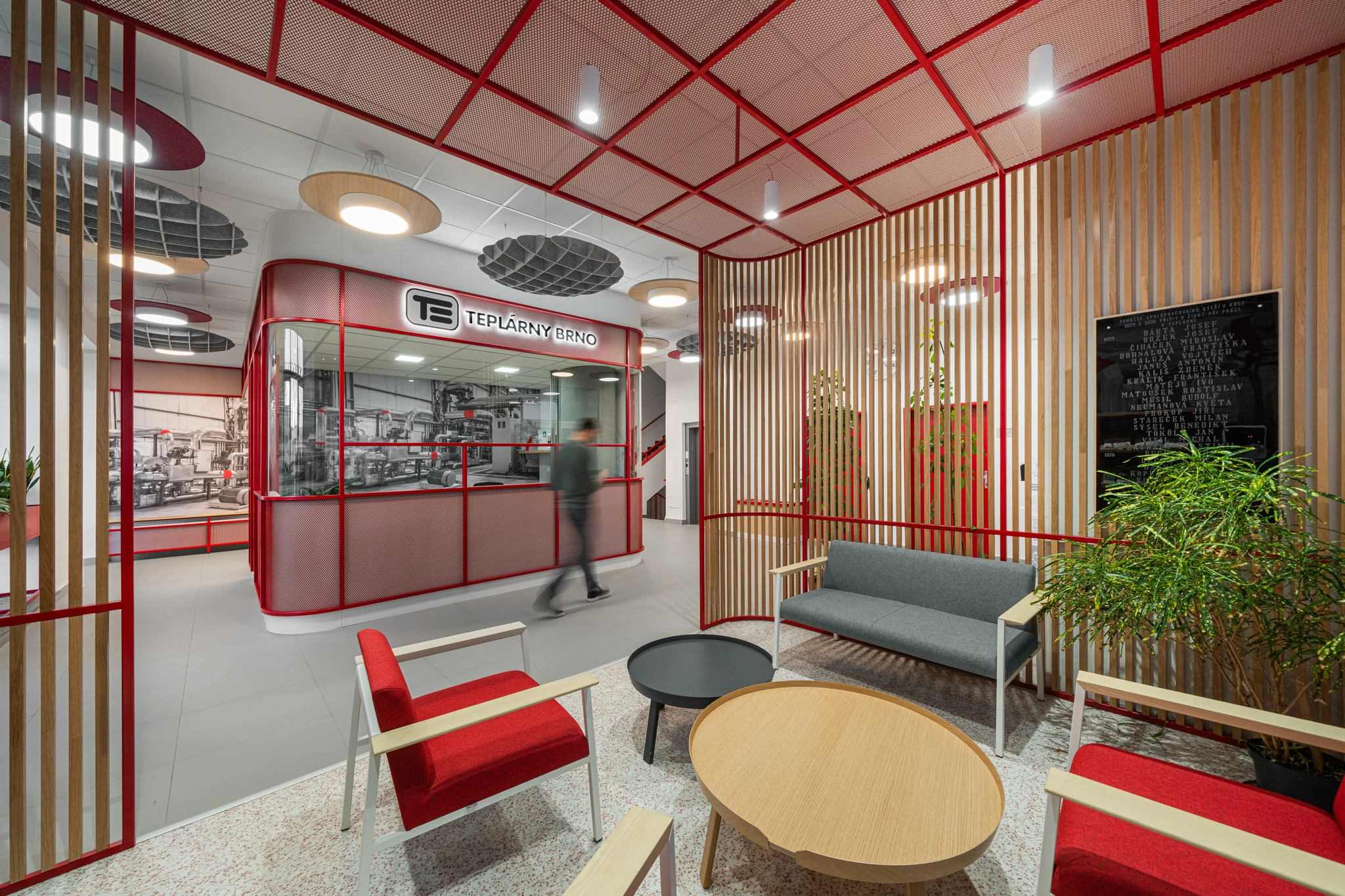 Interiéry pro designérské studio TOKA — Recepce Tepláren Brno, foto 5