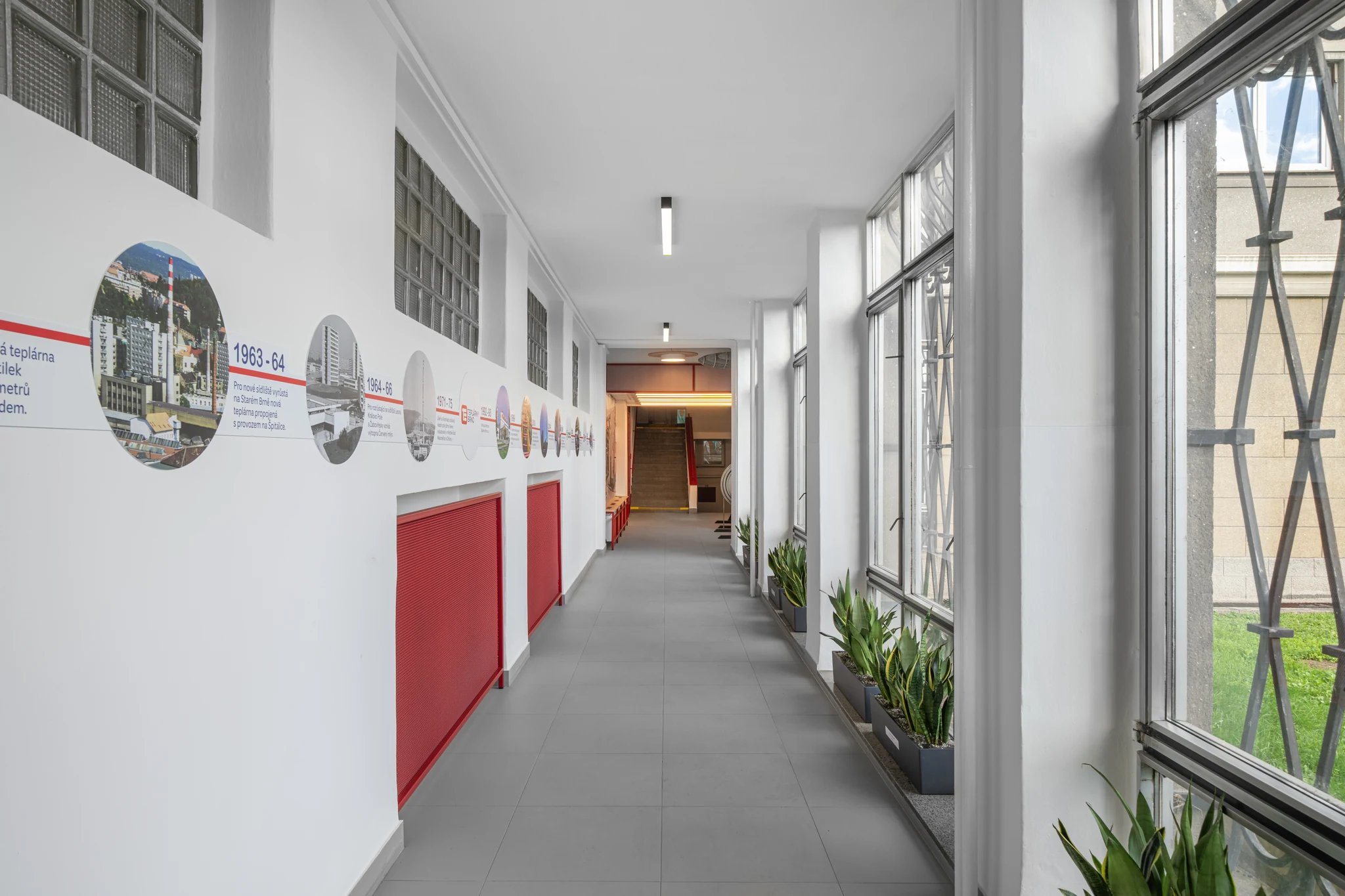 Interiéry pro designérské studio TOKA — Recepce Tepláren Brno, foto 8