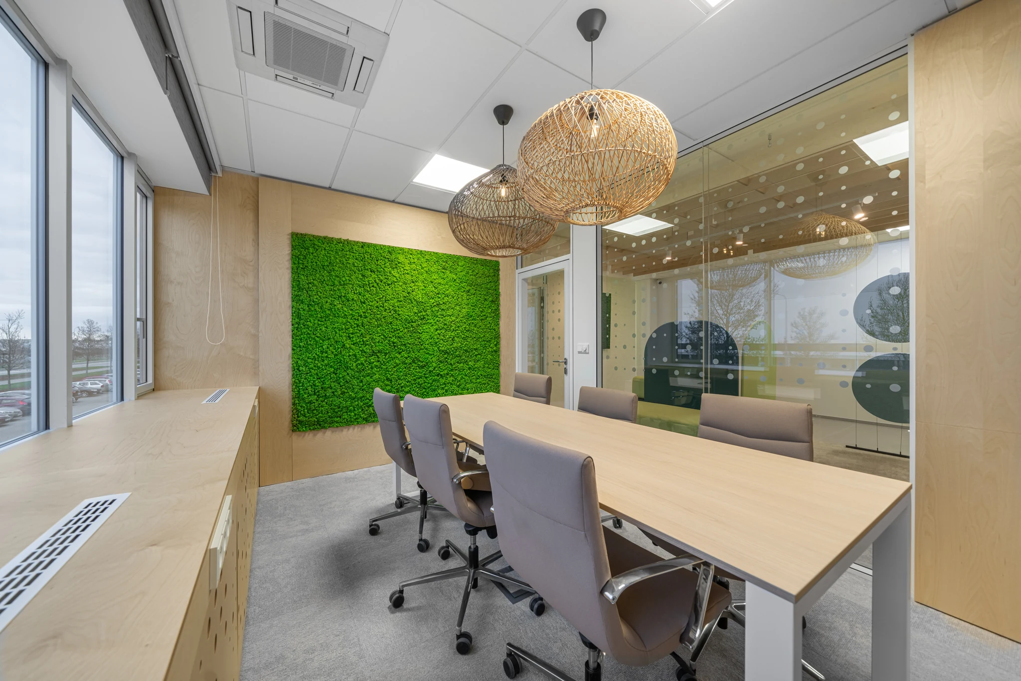 Interiéry pro designérské studio TOKA — Zasedací místnosti a kávový kout ve Wistronu, foto 7